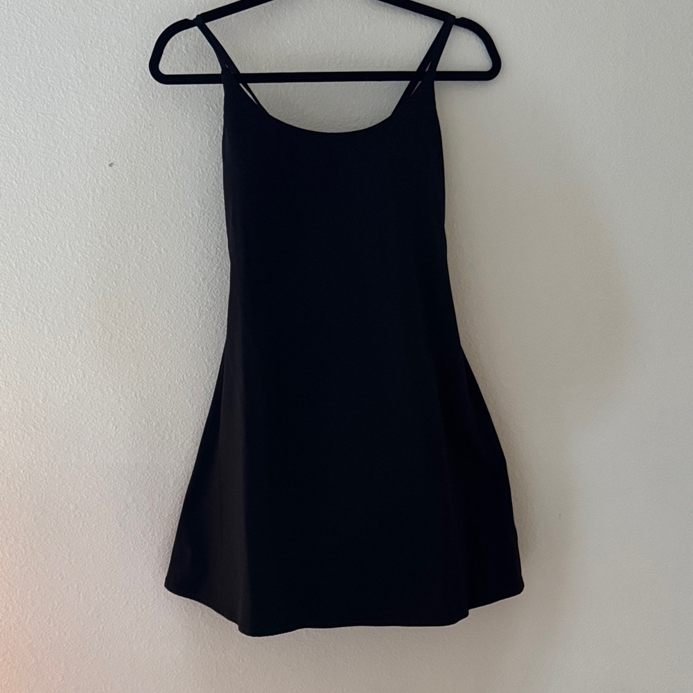 Halara Black Athletic Dress With Attached Shorts Medium EUC